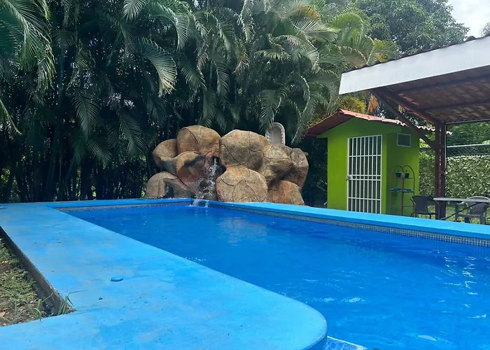 Villa Aventura Y Paz En Casa Con Piscina Y Billar En Orotina