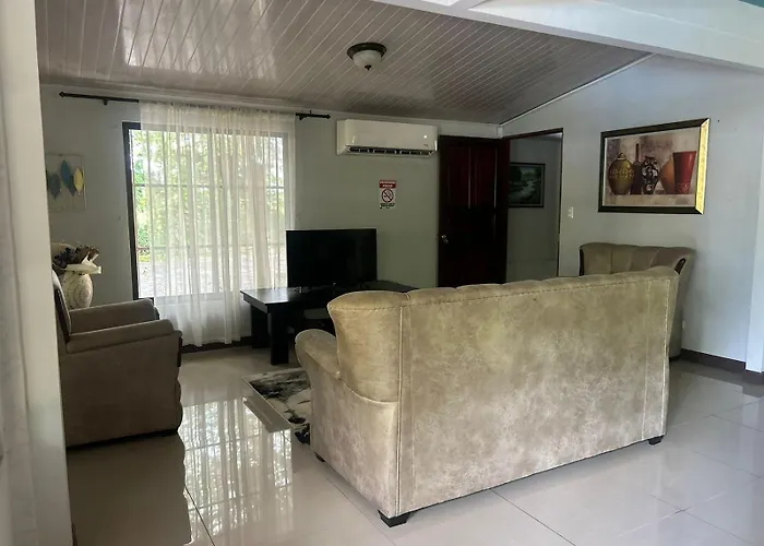 Aventura Y Paz En Casa Con Piscina Y Billar En Orotina *