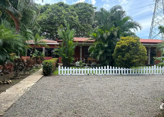 Aventura Y Paz En Casa Con Piscina Y Billar En Orotina *