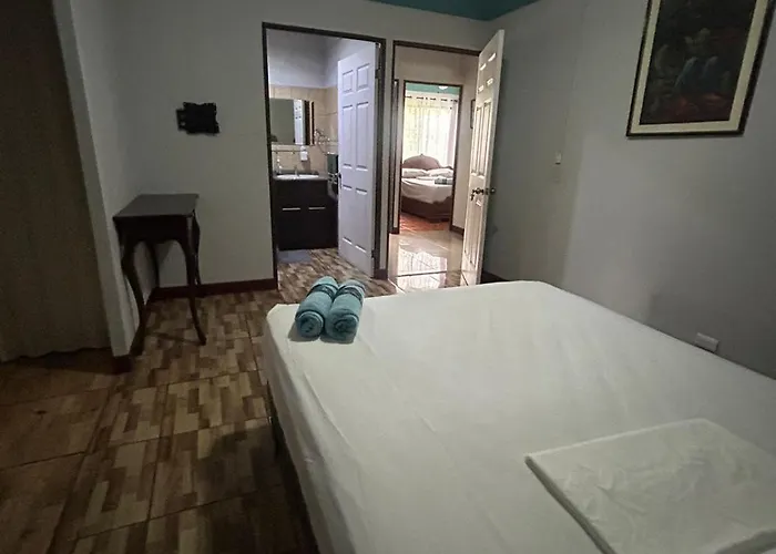 Aventura Y Paz En Casa Con Piscina Y Billar En Orotina Villa