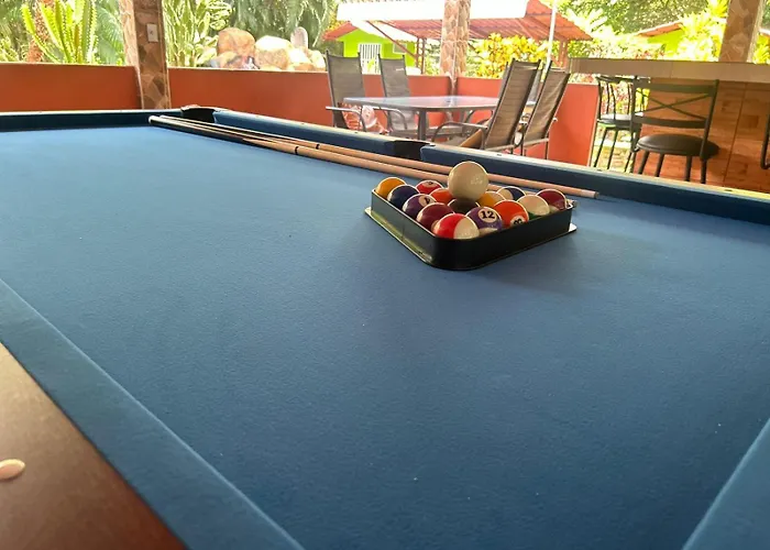 Villa Aventura Y Paz En Casa Con Piscina Y Billar En Orotina *